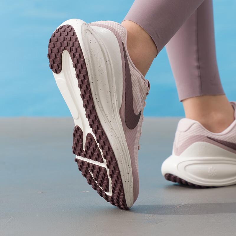Nike Женские кроссовки для трейлраннинга IR1525-601