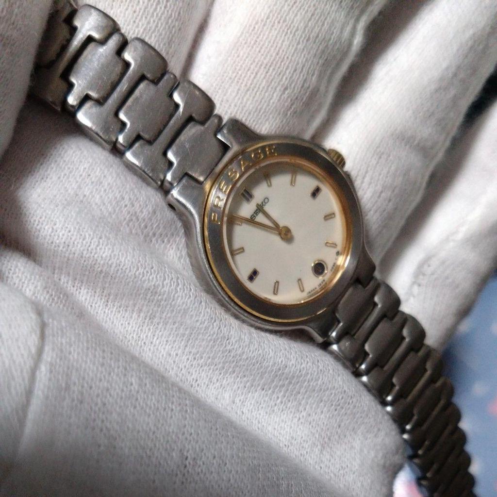 Used SEIKO PRESAGE Ladies Watch 3E29-0060 Silver Working Condition - New battery replaced in February R.8