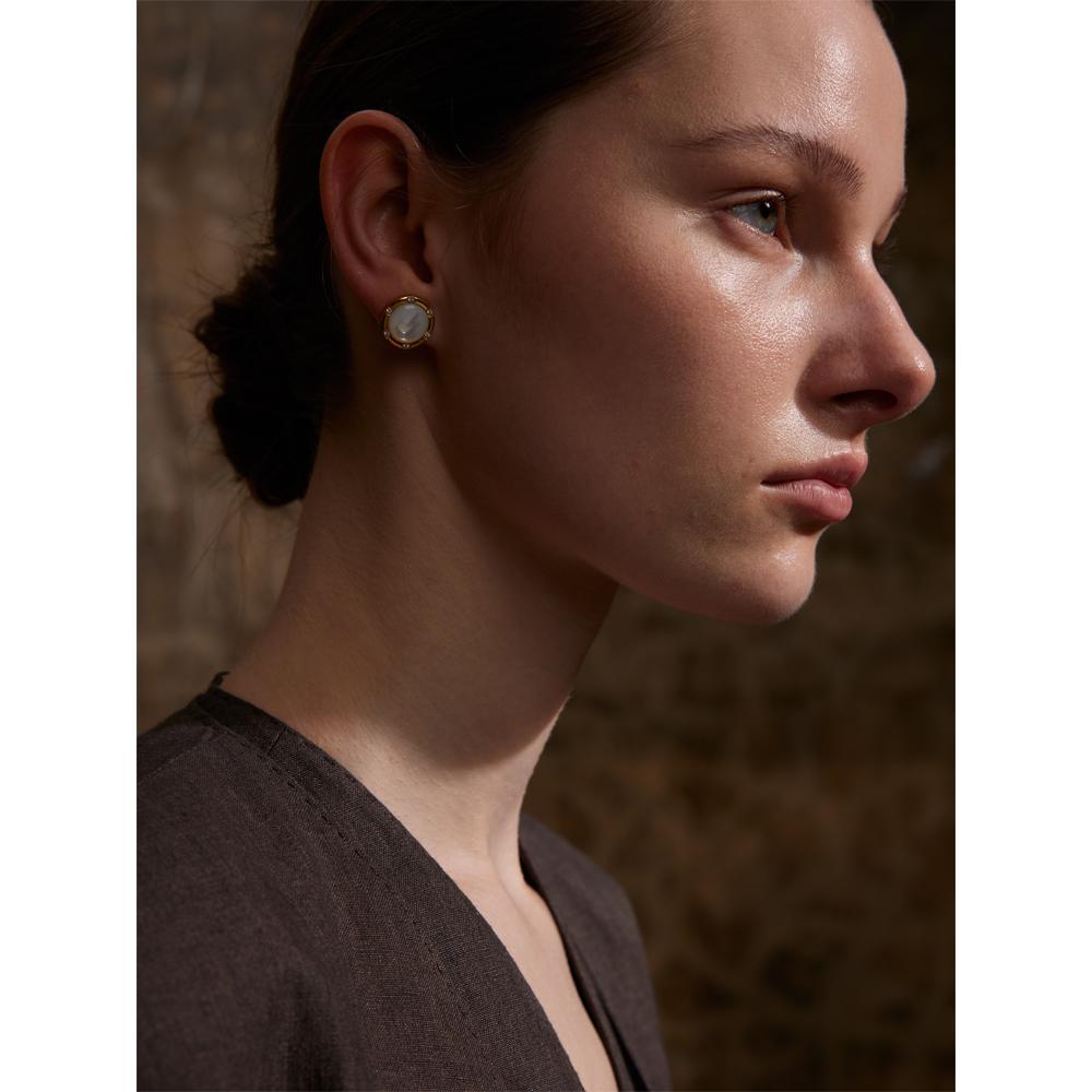 Yhpup High Quality Fashion Natural Shell Zirconia Stud Earrings Prevent Allergy Metal Golden Premium Daily  Jewelry Waterproof