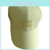 Fashion Solid Color Gold Letter Decoration Neutral Casual Sunshade Baseball Cap For Outdoor Casual Wear