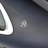 Логотип Maybach Передний стоячий Металлическая эмблема-знак Капот автомобиля Задний значок для Mercedes-Benz Maybach C E S Класс S400 S500 S6001 F4