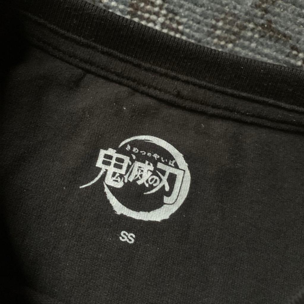 [ИСПОЛЬЗОВАН] Убийца демонов: Kimetsu no Yaiba Гию Томиока Аниме Футболка с длинным рукавом, Коллекционное издание, Черный, Винтаж