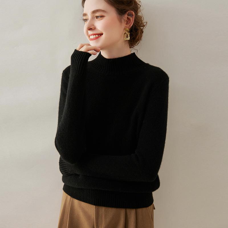 Женский кашемировый свитер однотонный с полувысоким воротом - Приталенный, свободного кроя, вязаный с длинным рукавом для осени/зимы.