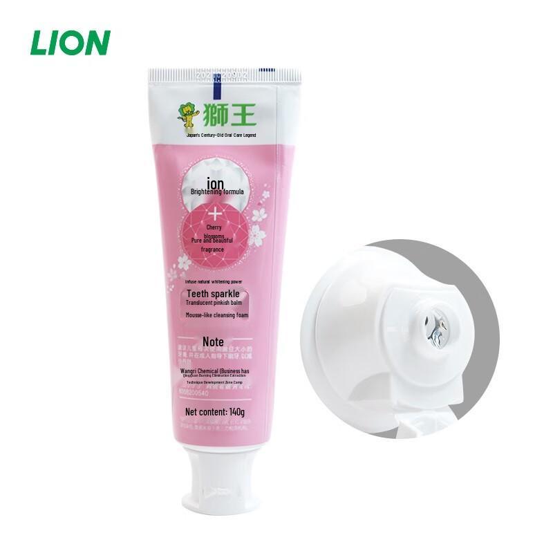 Lion Floral White Sakura Adult Toothpaste