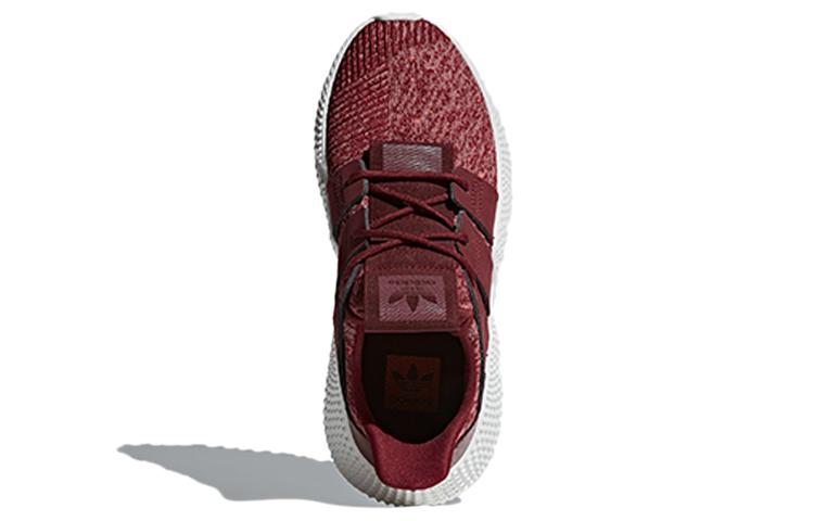 adidas Женская куртка Prophere Trace Maroon B37635