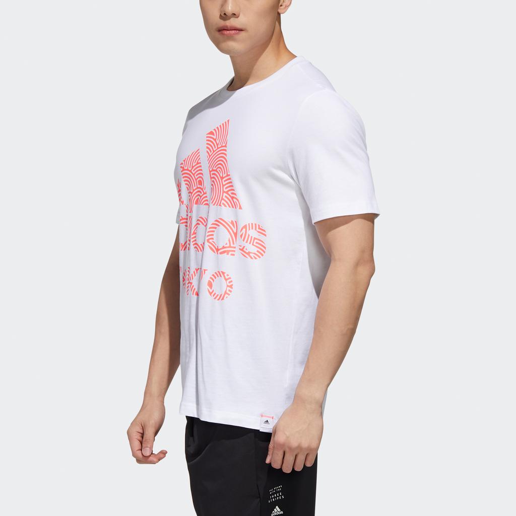 adidas Футболка спортивная с коротким рукавом и динамичным принтом букв, мужская, белая GD5008
