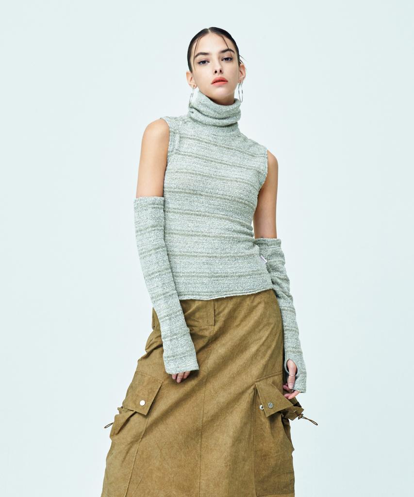 ATTENTIONROW FOR WOMEN Mixed Stripe Warmer High-Neck Knit (Gray)