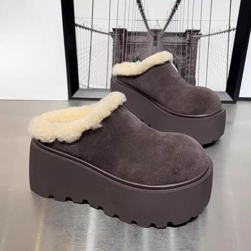 Fashion Winter New Baotou Slippers Women's Fashion Round Head Suede Slip-on Thick Soles Comfortable Slope Heel Shoes