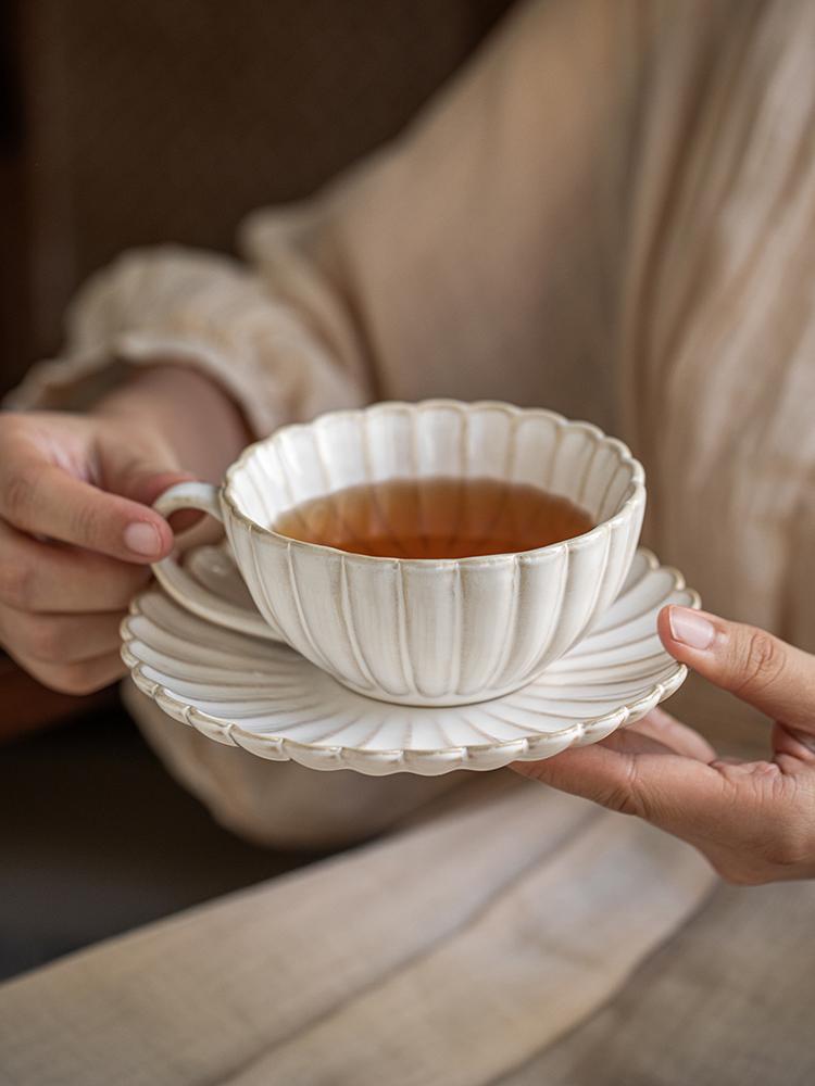 Винтажный керамический набор кофейной чашки и блюдца Время послеполуденного чая Дизайн «Снежинка»