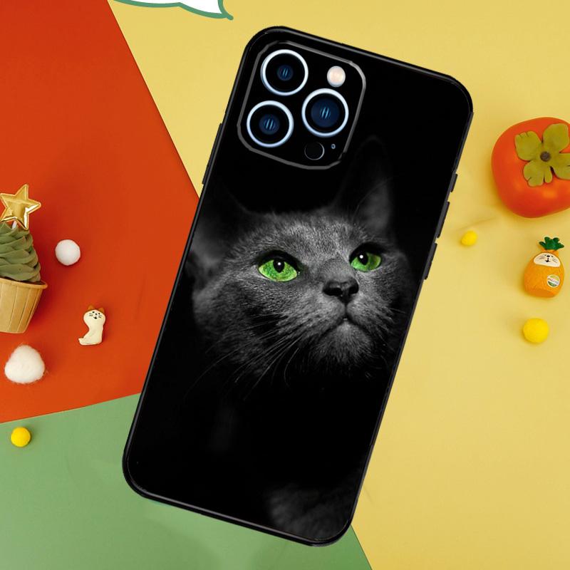 Черный кот с пристальным взглядом Чехол для телефона Для iPhone 17 Pro Max 16 15 14 13 12 11 Pro Max Plus 12 13 Mini 16e 17 Air Чехол