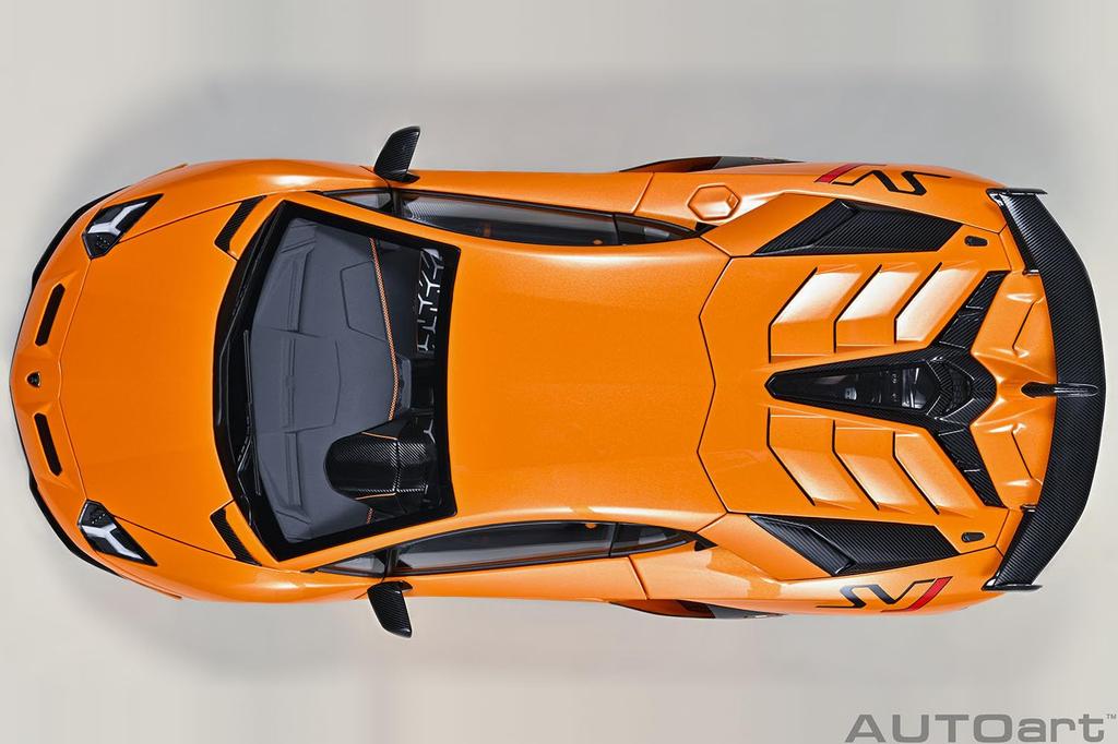 AUTOart Lamborghini Aventador SVJ Pearl Orange Готовый продукт 1/18