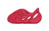 Yeezy Foam RNNR Vermillion для малышей GX1137