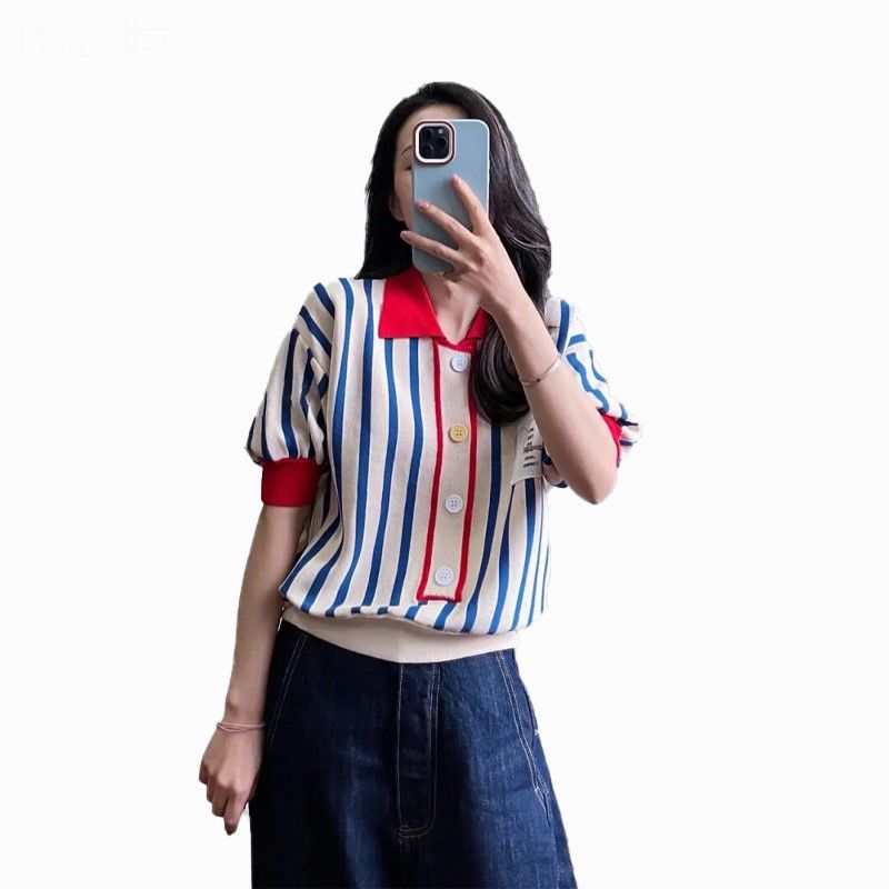Модная и изысканная темпераментная контрастная полосатая футболка с короткими рукавами для женщин, летний повседневный универсальный топ