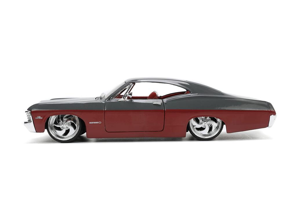 BTM 1967 Chevy Impala Blue 33864 124 2-дверный