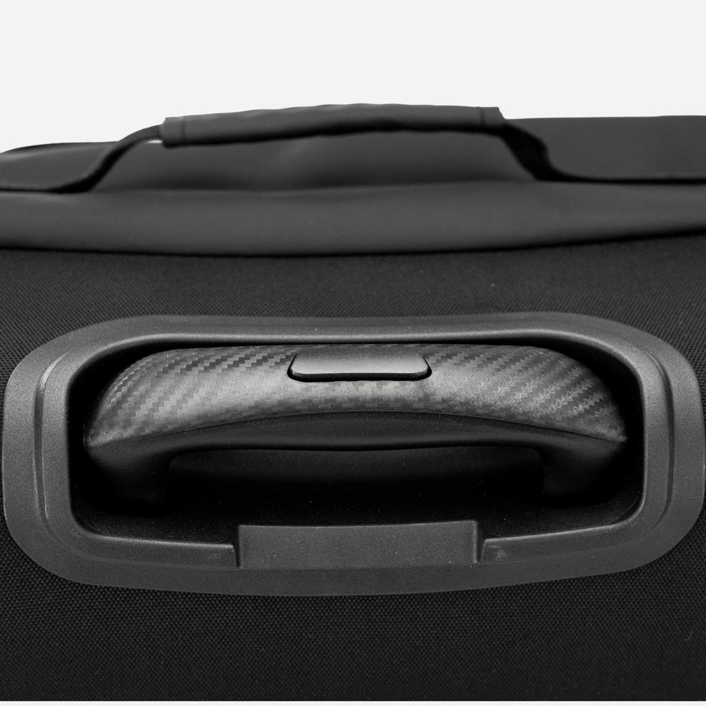 Wings Softside Suitcase Large 28" Rook Black