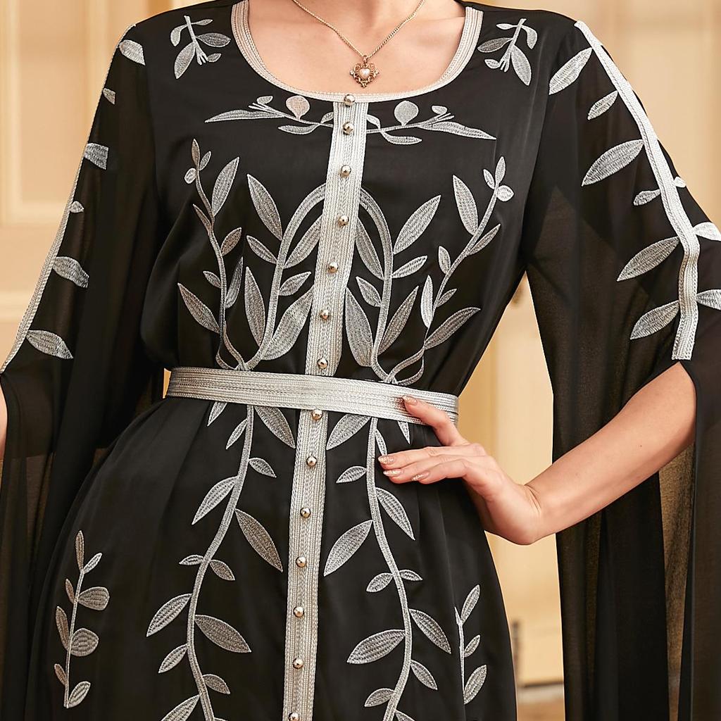 Dubai Embroidered Abaya: Long, Elegant Arab Muslim Dress