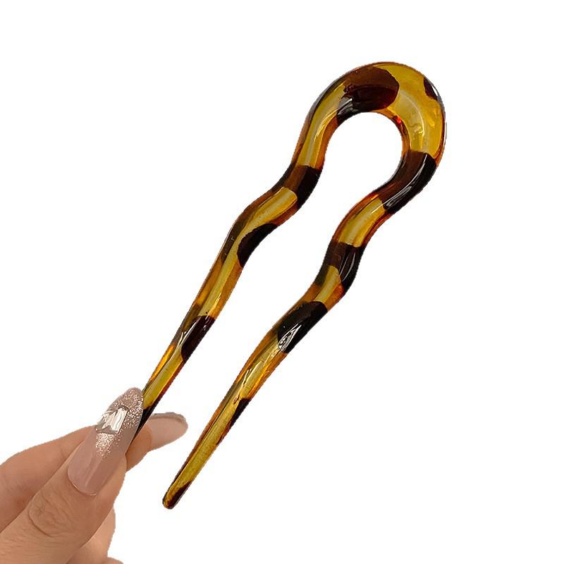 Элегантная U-образная шпилька: Современный взгляд на традиционный китайский головной убор-булочку для женщин