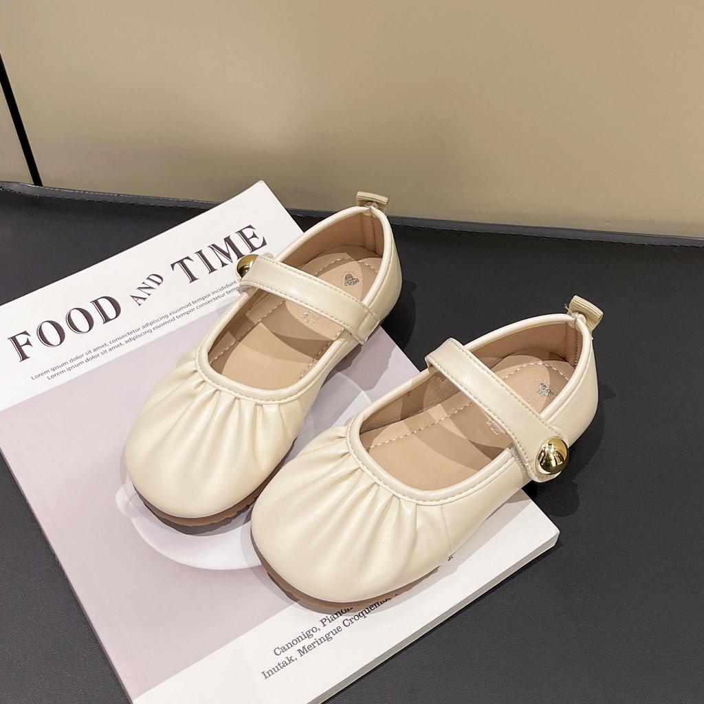 Туфли для девочек детские туфли принцессы из кожи 2025 новая весна и осень маленький ароматный ветер маленькая девочка мягкая подошва детские туфли-бобы