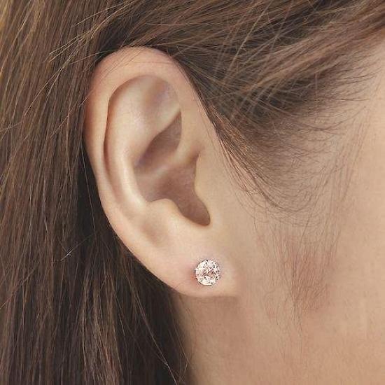 И Я Ювелирные изделия Pt Платина Серьги с бриллиантами Общий карат Карат Светло-коричневый Прозрачный Карта сертификата подлинности в комплекте 7159 [Вы Коробка] 1.0 SI-2 /