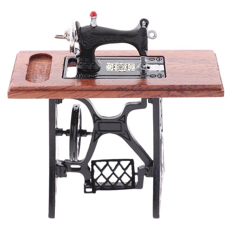 1:12 Dollhouse Miniature Furniture Retro Sewing Machine Tailor Toy Doll House Vintage Decoration Accessories