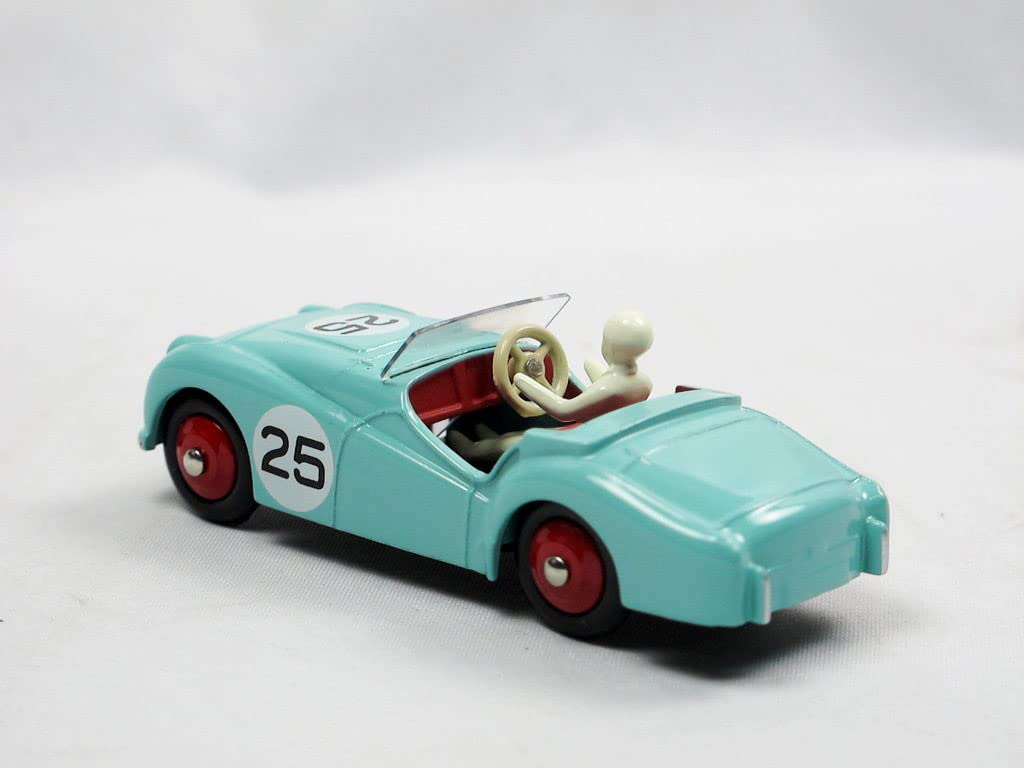 DINKY TOYS 1/43 Triumph TR2 Sports Светло-голубой Triumph TR2 SPORTS Переиздание Миниатюрный автомобиль 111