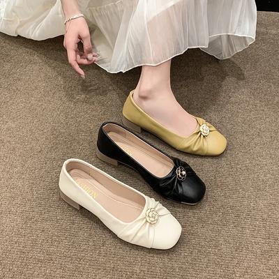 Модная обувь Женские балетки Модис Осень Жемчужная отделка Низкий каблук Платье Лодочки 2024 Новинка Осень Бисероплетение Лето Мэри Джейн Жемчужная отделка