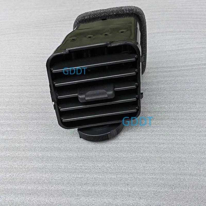 1 Pcs trument Side AC Vent for Pajero V70 MR402450 Dashboard Air Conditioner Outlet Fan Blade Leaf for Shogun V60 L or R