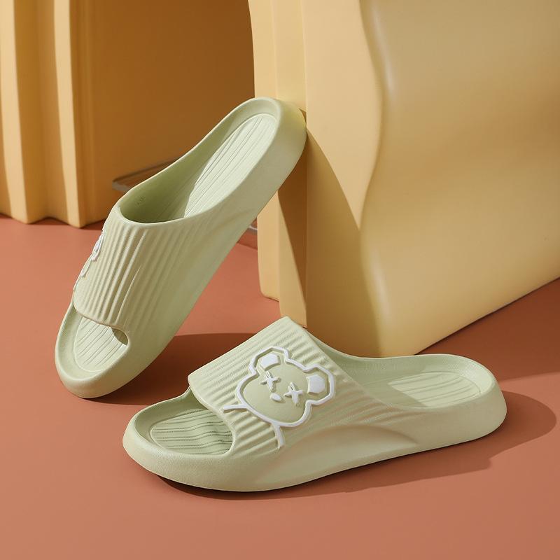 Luxury Women Men's Slippers Fashion Bear Cartoon Flip Flops Indoor Outdoor Soft Thick Soled Non-Slip Sandals Beach Slipper New