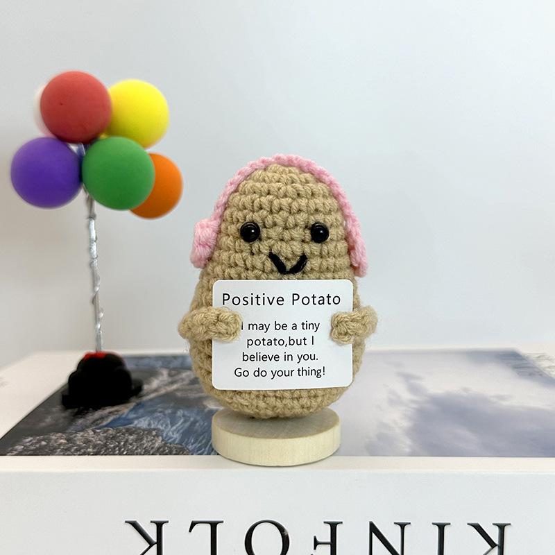New Positive Crochet Headset Potato Doll with Card for Cheer Up Gifts and Party Decor Handmade Knitted Pencil Doll Desk Ornament