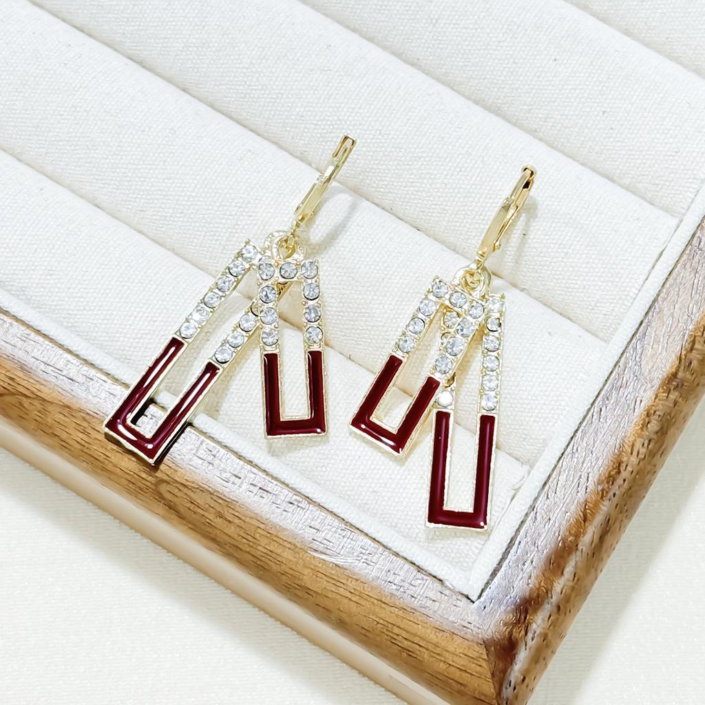 Серьги Tide Серьги Red Premium Design Sense Niche Versatile Temperament Серьги-гвоздики Украшения для ушей