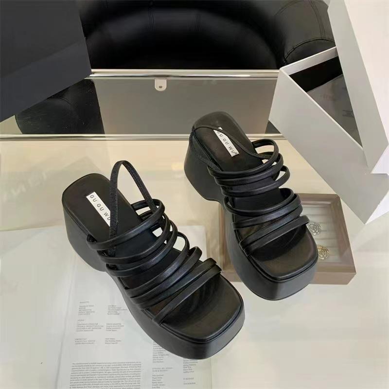 Fashion Thick Sole Sandals Women 2025 New Summer Soft Sole Elevated Casual Roman Sandals Small Womens Shoes Sandalias Mujer Sandal