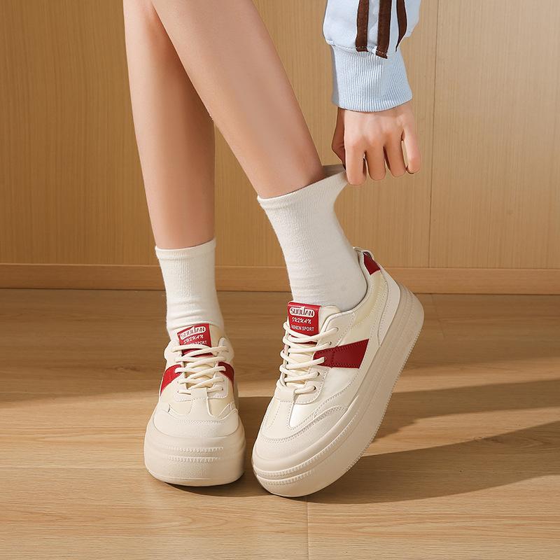 Little White Shoes Women's Spring and Autumn New Ins Female Students' Leisure Sports Versatile Board Shoes Street Shot K