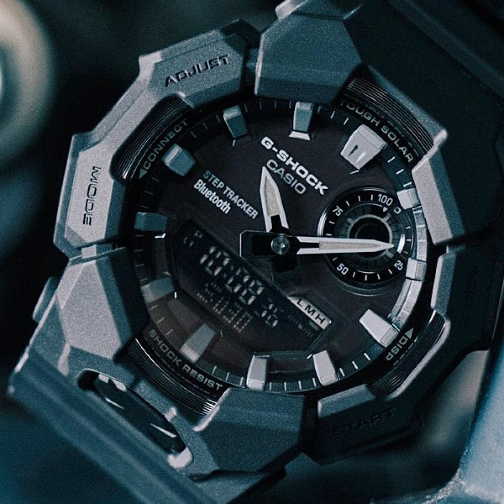 Casio G Shock  G Shock  ruGGed Solar Step Ble Ga B010 1a1jf