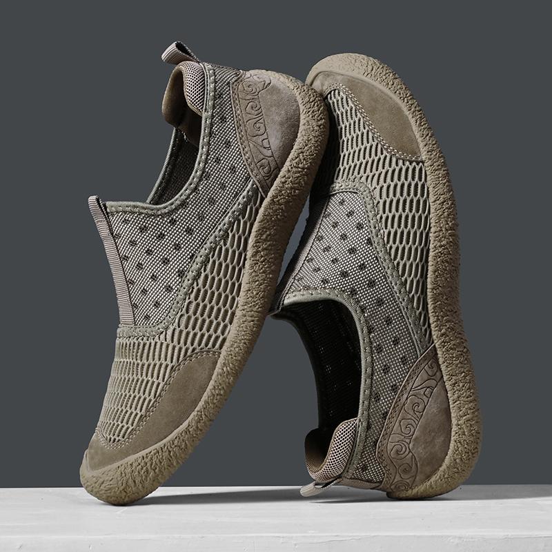 38-46 Men's Plus Size Fashionable Outdoor Casual Shoes Handmade Breathable Casual Shoes One Foot Lazy Shoes