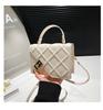 2025 new portable messenger texture indentation rhombus trend foreign style solid color shoulder small square bag women's bag