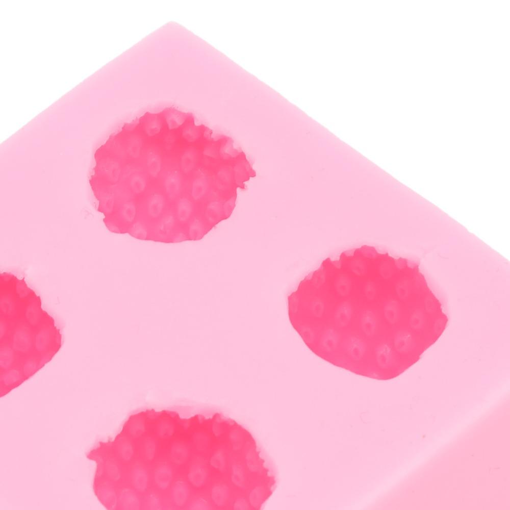 4-Cavity Chocolate Mold 3D Strawberry Shape Baking Mould Dessert Toppers Fondant Mold Candy Making