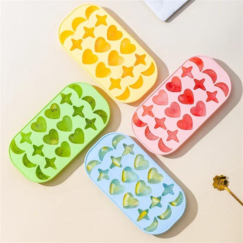 Moon Heart Ice Cube Maker Silicone Ice Mold With Lid DIY 3D Stars Ice Tray Juice Drink Whiskey Cocktails Kitchen Mold