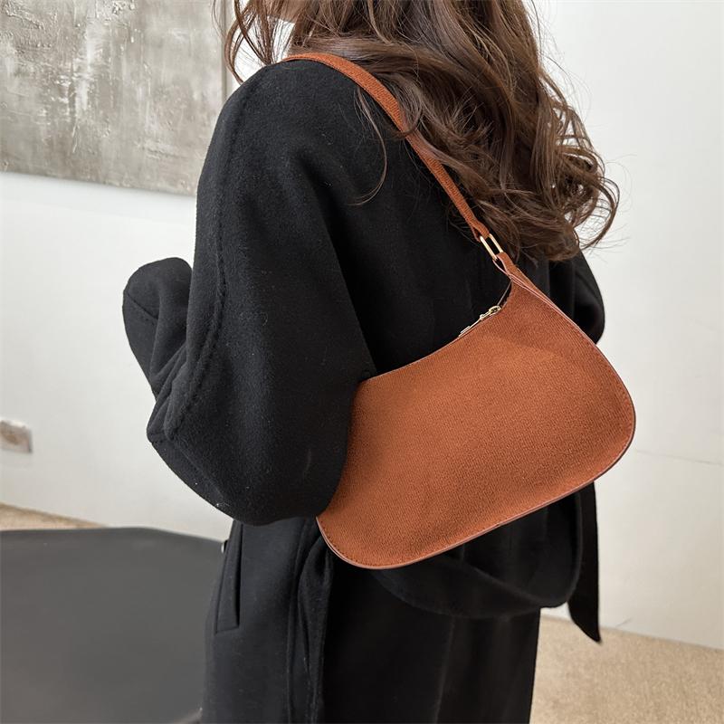 Yogodlns Модная Текстурная Красная Сумка Женская Новая Замшевая Сумка На Одно Плечо Маленькая Однотонная Сумка Хобо На Молнии Подмышками