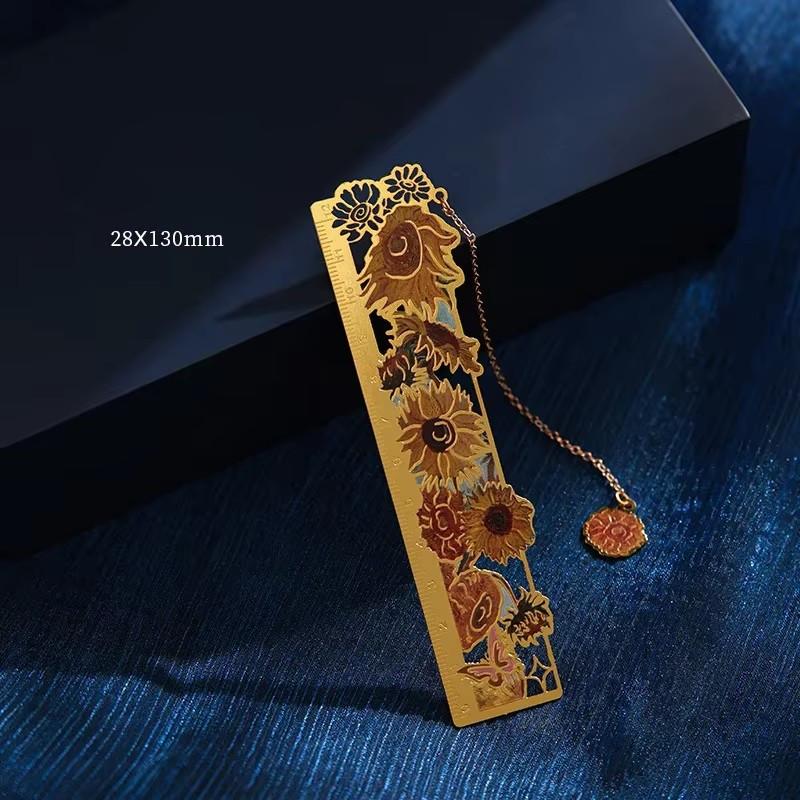 1 Piece Retro Classic European Book Mark Vintage Oil Painting Series Metal Hollow Student Bookmark Creative Design Teacher Gift