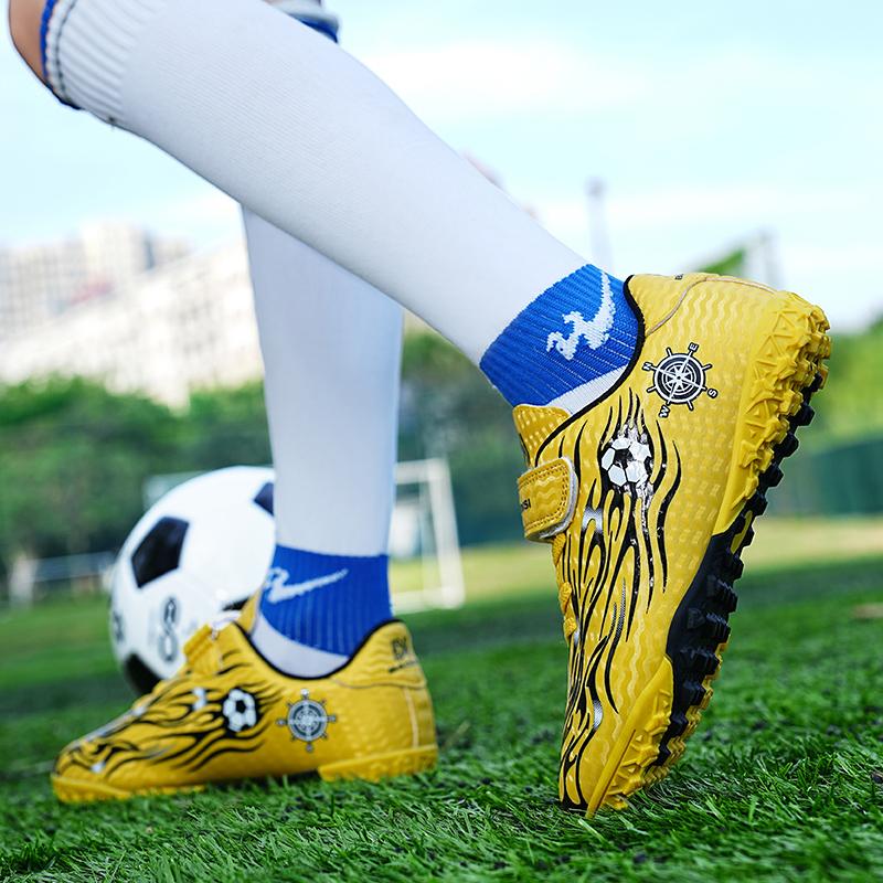 28-39 футбольные бутсы резиновые нескользящие TF короткие ногти Magic Post детские футбольные бутсы для маленьких детей