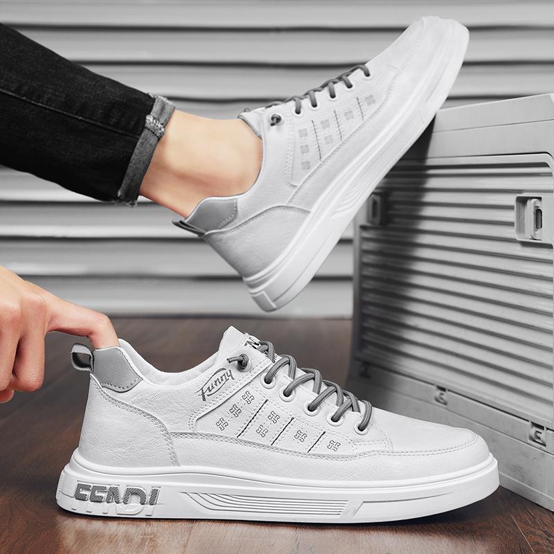 Мужская обувь осень 2025 новая студенческая спортивная универсальная обувь для скейтборда повседневная одинарная обувь мужская на мягкой подошве белая трендовая обувь