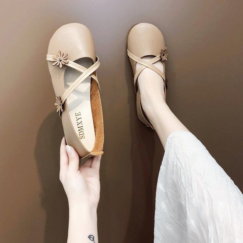 Женская летняя обувь Kawaii Shoes for Woman 2024 Flats Round Toe Elegant Dress Moccasins White Cute Flat on Promotion Spring