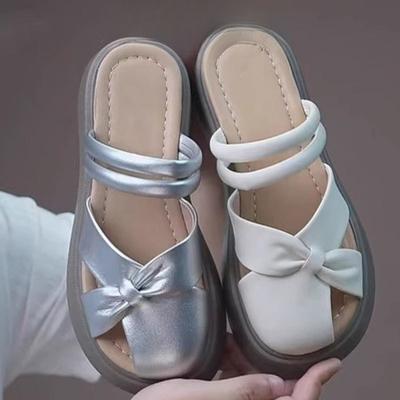 Толстоподошвенные шлепанцы сандалии пляжная женская обувь