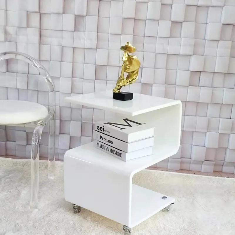 Креативный S-образный прозрачный акриловый журнальный столик на колесах прикроватный столик для хранения вещей передвижные угловые столы домашняя мебель