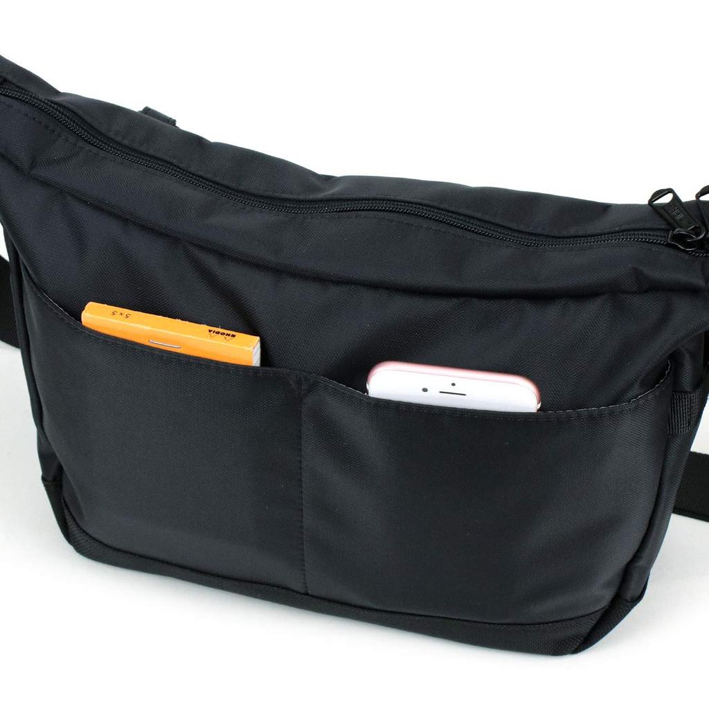 Avirex SOLID Mini Shoulder Bag AX2052 (Black (10))