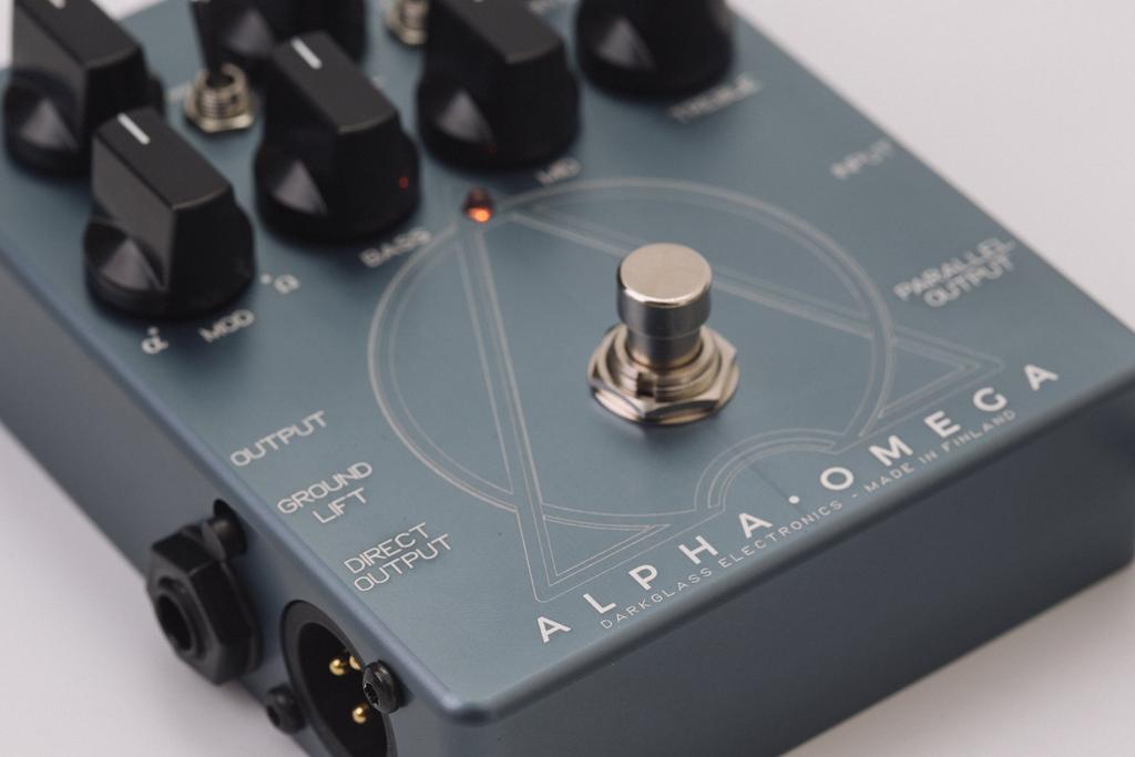 Darkglass Electronics Darkglass Electronics Эффектор Бас Альфа Омега Овердрайв/Предусилитель []