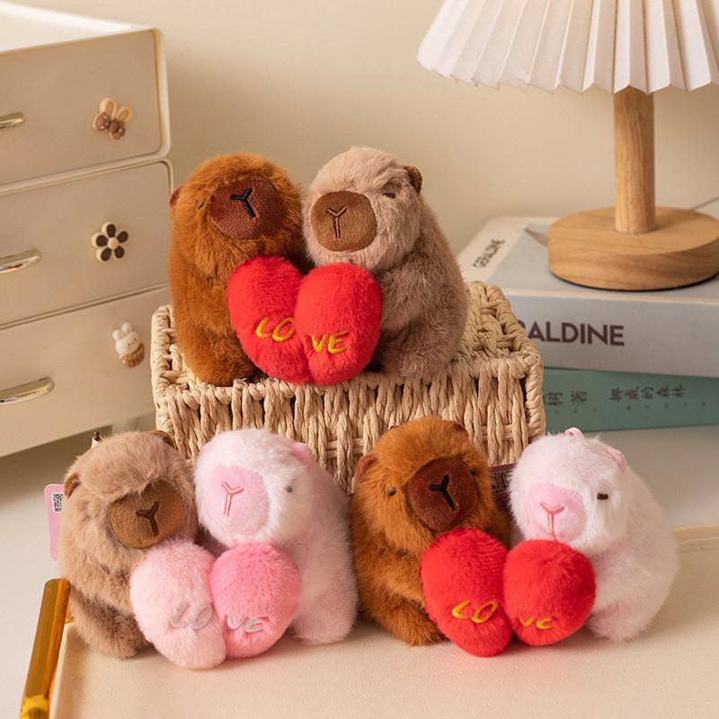 Sweet Capybara Plush Keychain Cute Love Heart Design Soft Plush Keyring For Gifts