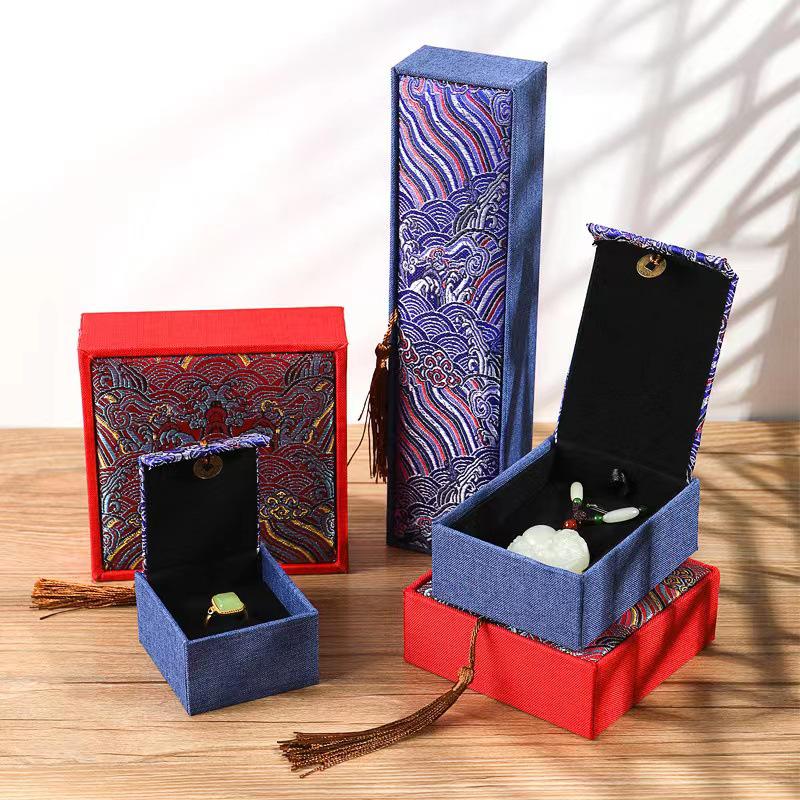 Wave Pattern Tassel Jewelry Storage Box for Rings, Bracelets, Necklaces, Pendants