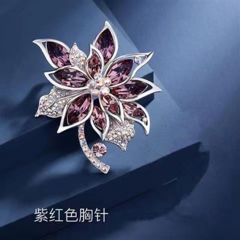Brooch High-End Sense Niche High-End Women'S Silk Scarf Buckle Alloy Corsage Small Fragrant Wind Pearl Rhinestone High-End