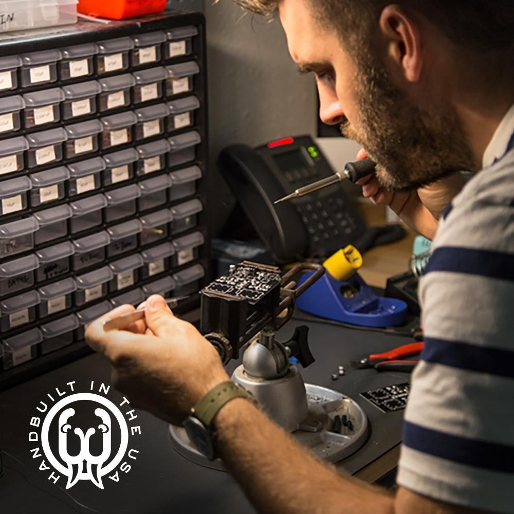 WALRUS AUDIO VOYAGER ПРЕДУСИЛИТЕЛЬ/ОВЕРДРАЙВ WAL-VOY